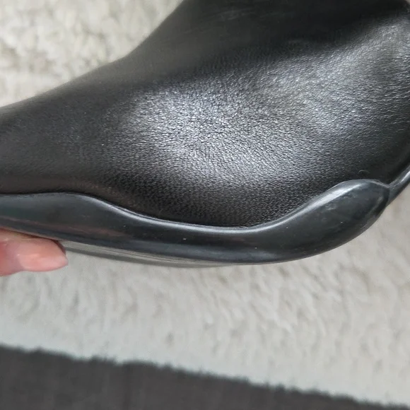 Prada Linea Rossa leather ankle wrap chunky heel sandals Sz 40 - Picture 9 of 16